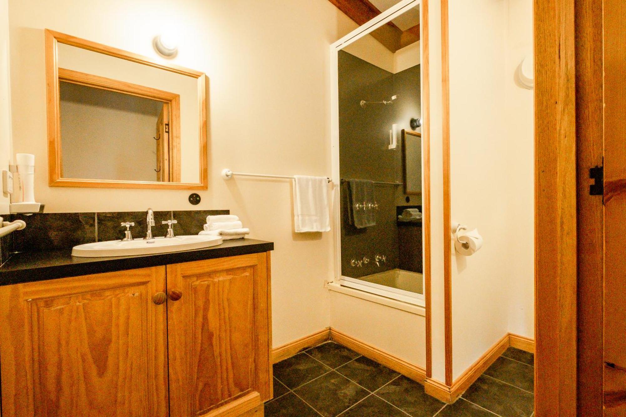 Chalet Freycinet 2 - Dolerite *